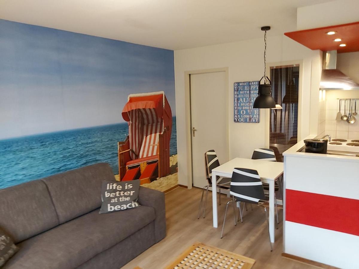 'T Strandhuys En De Vuurtoren, Met Eigen Keuken, Zonnig Terras Nabij Dorp, Duinen En Strand, Incl Verwarmd Binnen Zwembad Холум Екстериор снимка